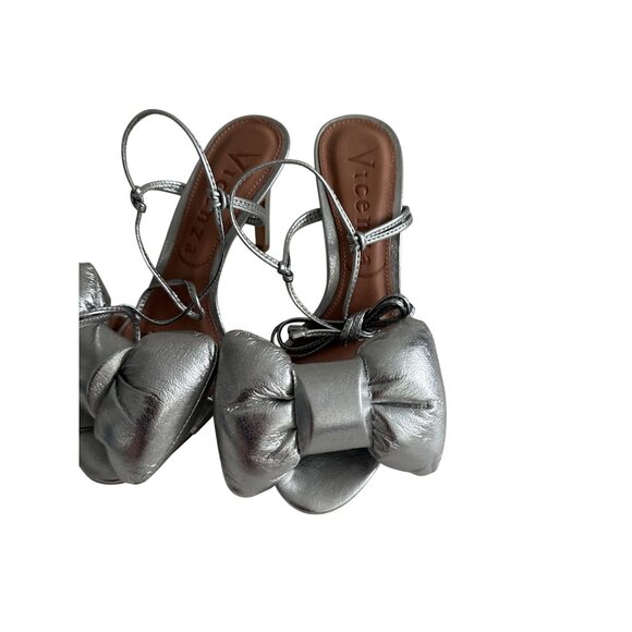 VINCENZA Silver Leather Puff Bow Laceup Heels Size 35 / US 5 NEW NWOB - Picture 3 of 9